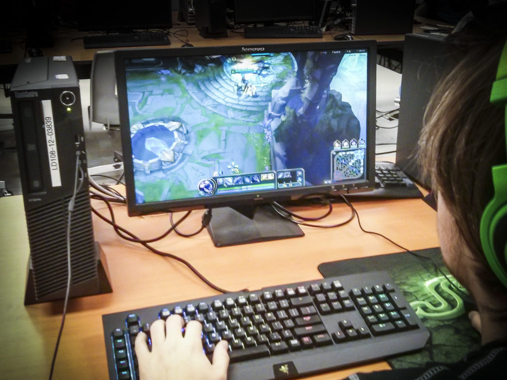 151029_lanLeageLegend_001