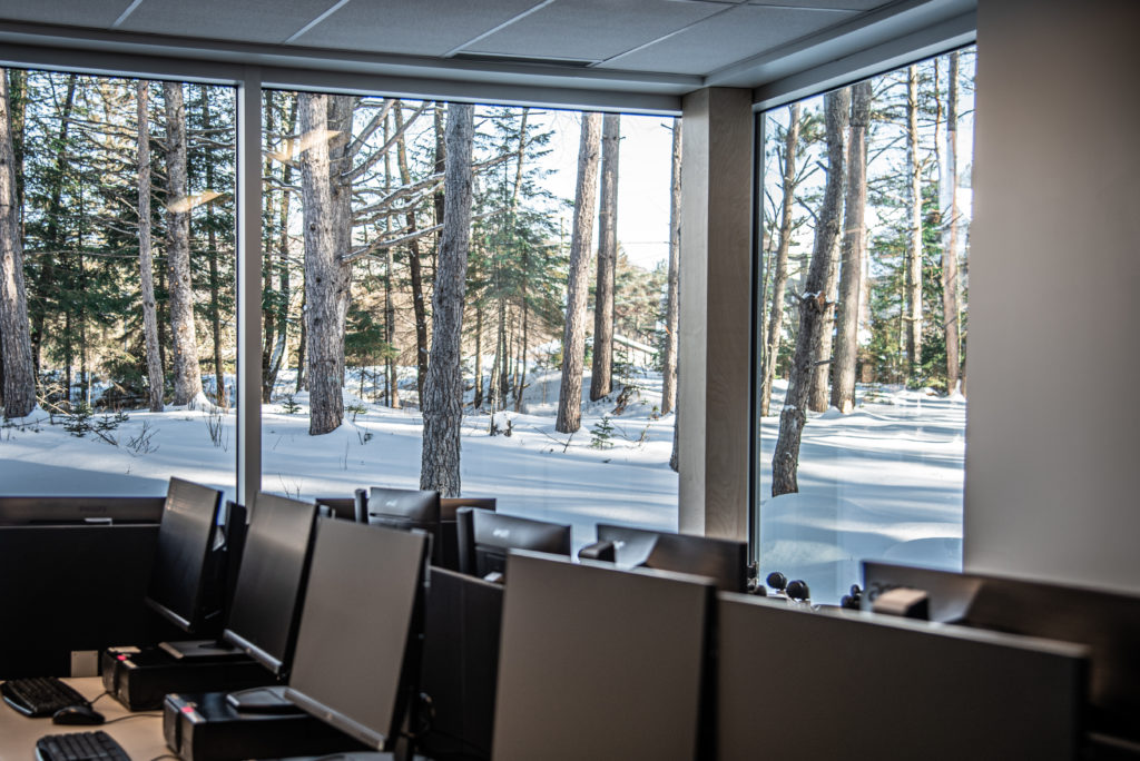 Laboratoire informatique du Centre collégial de Mont-Tremblant